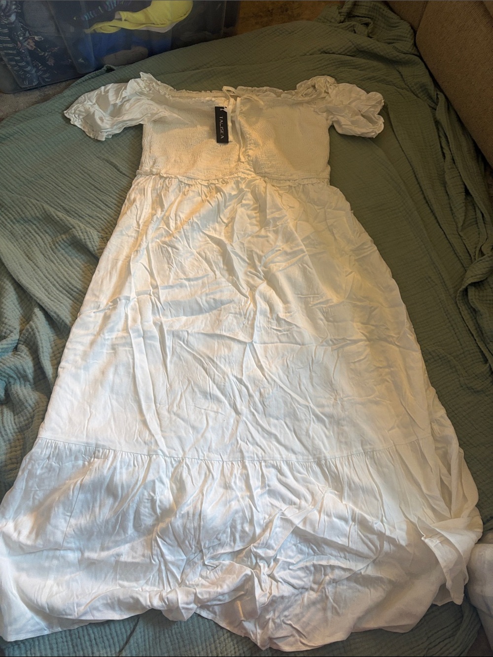 La Hearts White Off-Shoulder Maxi Dress with Puff Sleeves